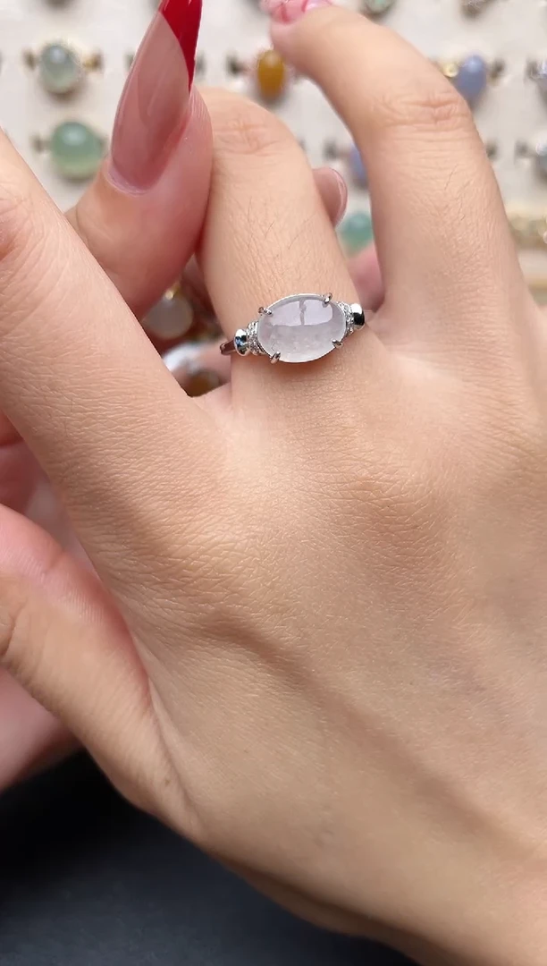 【闪购商品】翡翠戒指银S925镶嵌一物一证一礼盒