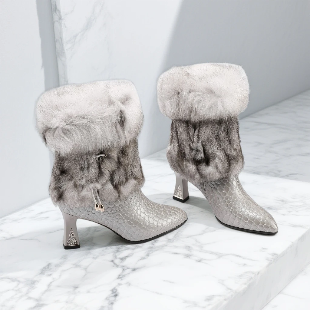 【加宽】百搭冬季新款真皮短靴女粗跟中跟狐狸毛短筒靴子绒里尖头