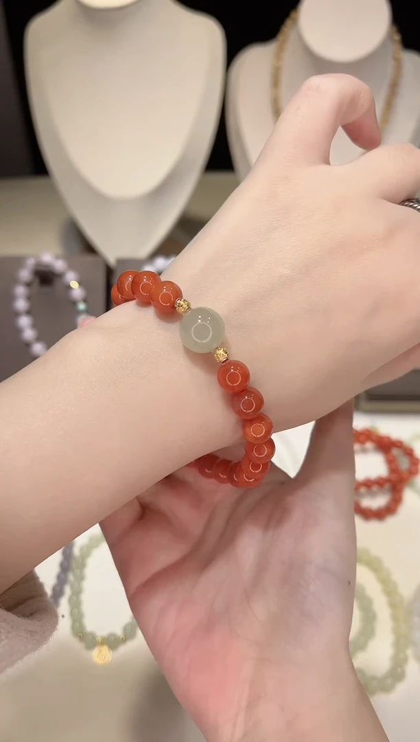 【闪购商品】南红玛瑙手链合金001