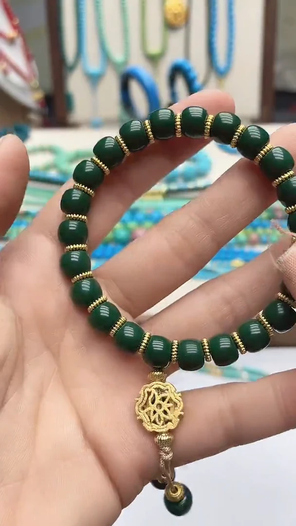 珍藏特色绿色高瓷