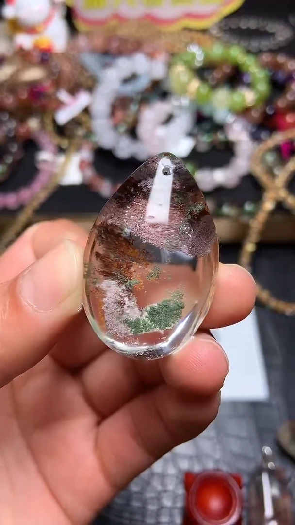 【闪购商品】水晶吊坠(赠链)未镶嵌126