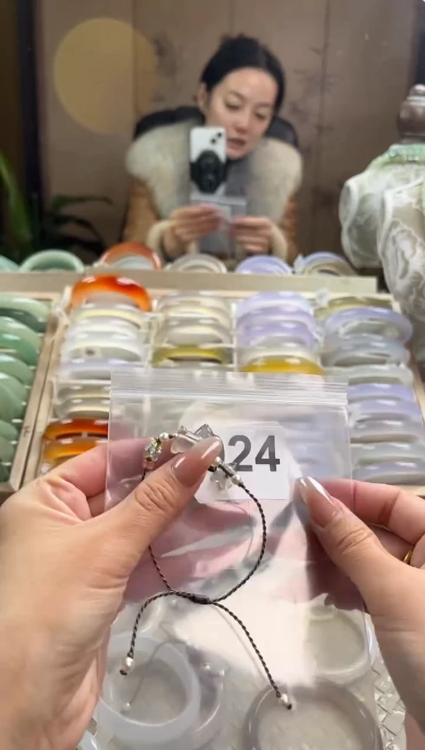 手镯玛瑙/玉髓未镶嵌娜*024