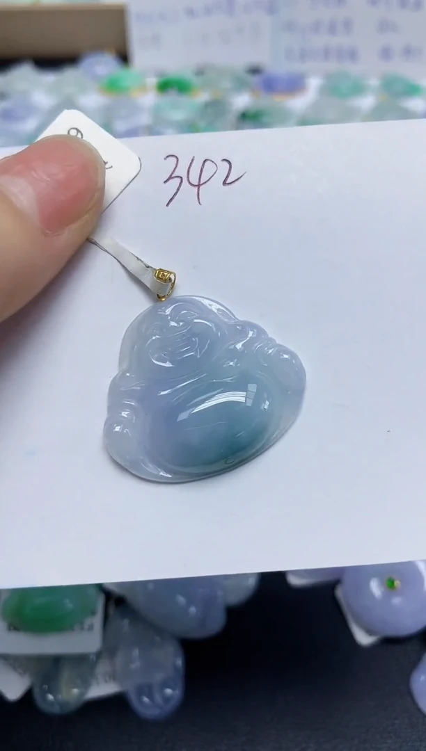 翡翠18K金镶嵌颈饰天然缅甸翡翠A货