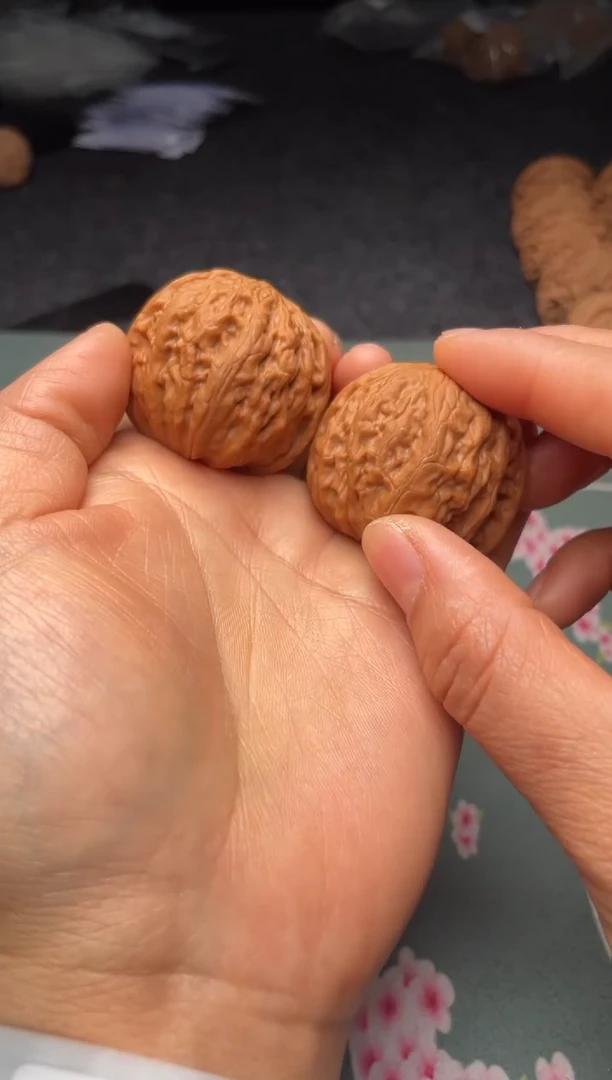 把件文玩核桃w155  铁锤39尺