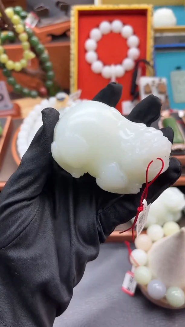 未镶嵌和田玉把件董小姐推荐 多样性发货 拍一发一