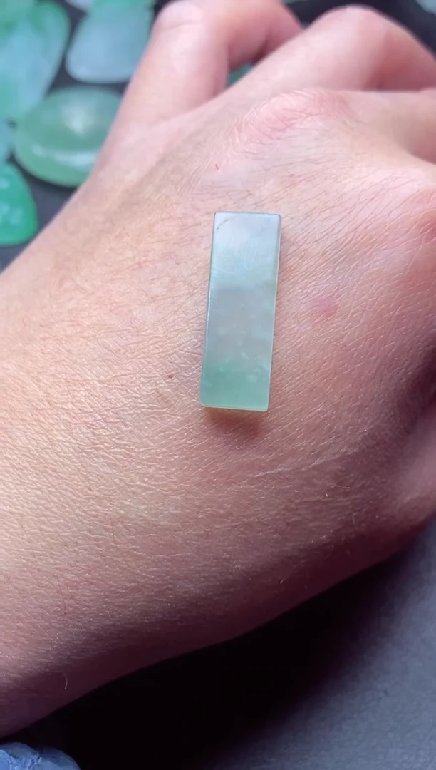 未镶嵌定制翡翠a货翡翠