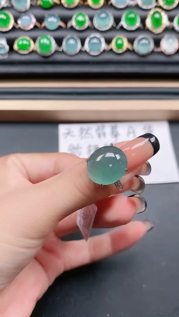 翡翠戒指银S925镶嵌111