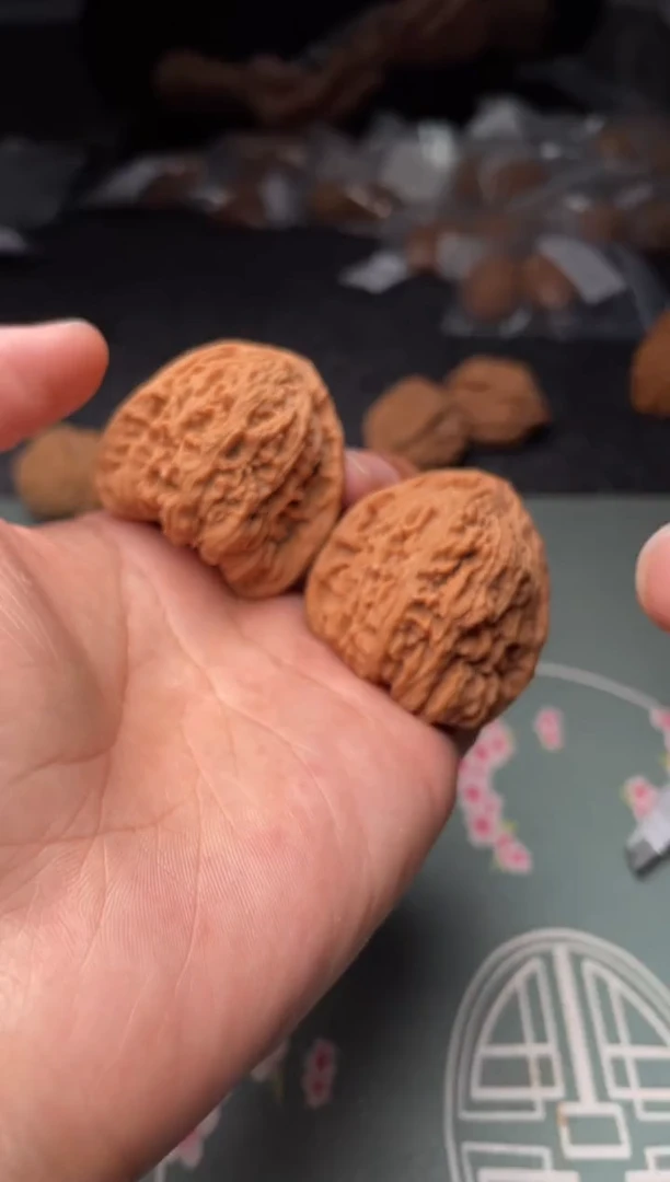 把件文玩核桃a141  南疆石41尺