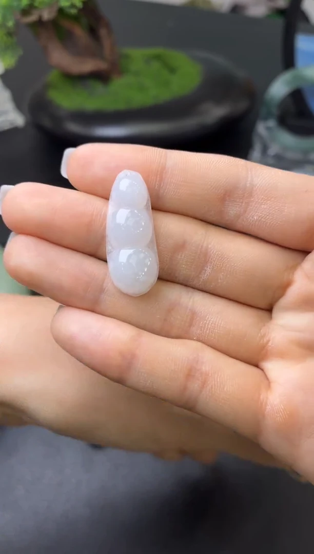 翡翠未镶嵌吊坠(不含链)吊坠