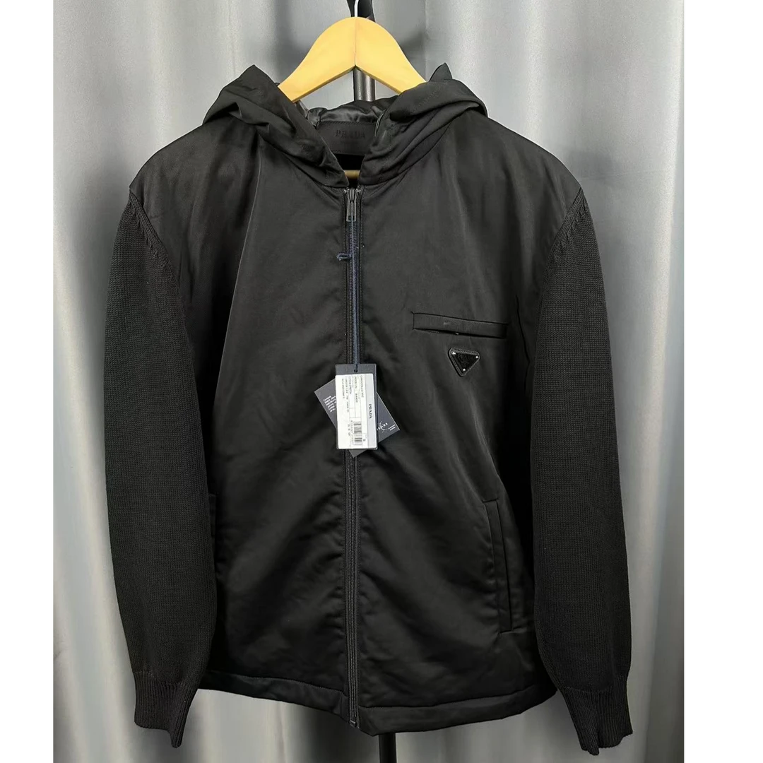 99新 Prada/普拉达 尼龙棉质拼接连帽长袖外套