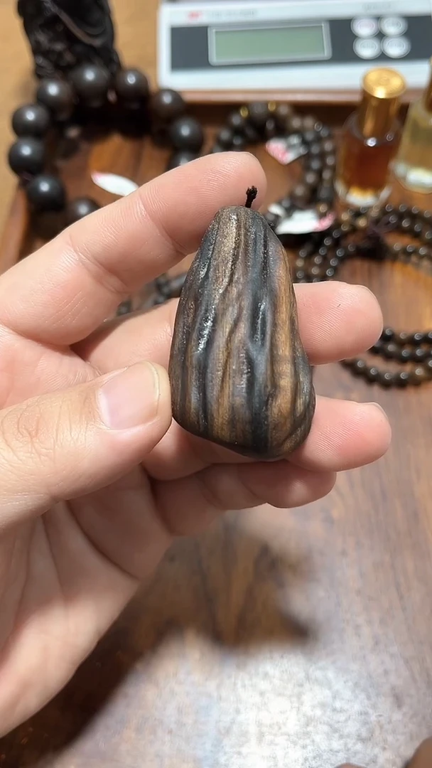 【闪购商品】檀香木精品推荐柬埔寨psq随型把件