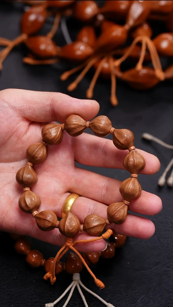 橄榄核吊坠橄榄核