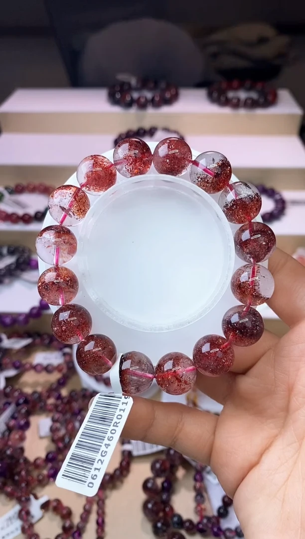 【闪购商品】水晶手链未镶嵌金草莓单圈13m+