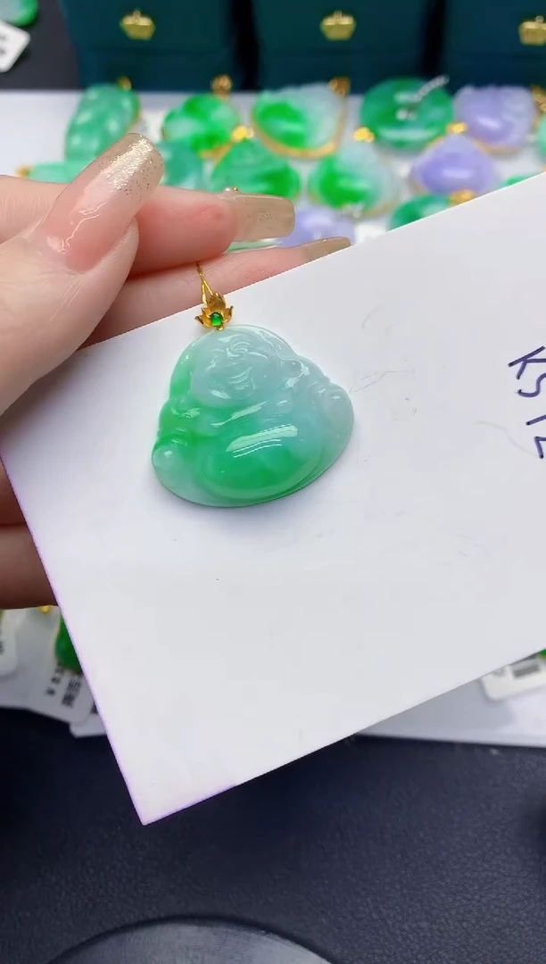 颈饰18K金镶嵌翡翠缅甸天然翡翠A货