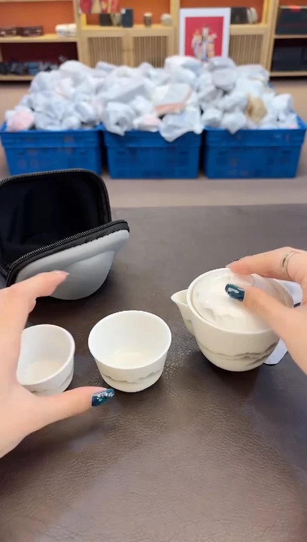 【闪购商品】摆件瓷SC1111111111111