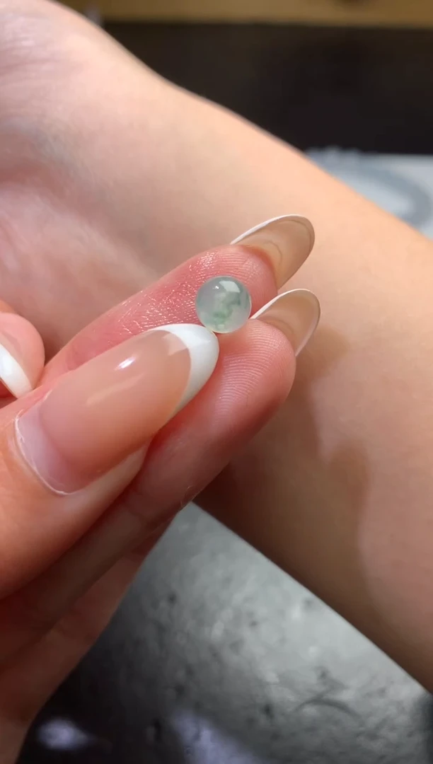 未镶嵌定制翡翠毛货 卡6.2