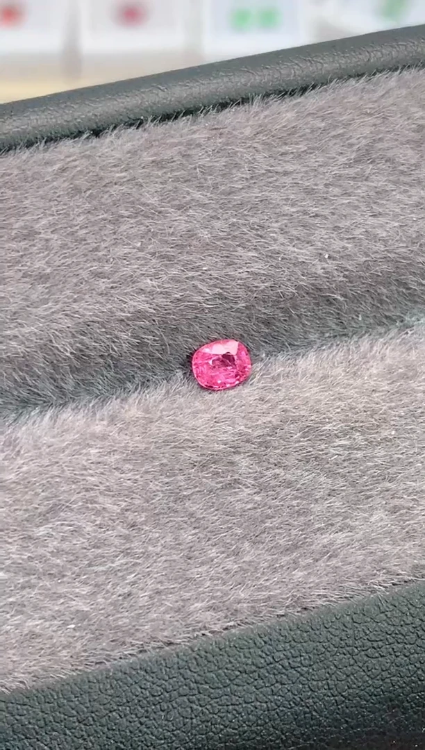 裸石未镶嵌尖晶石0.31-199天然尖晶石