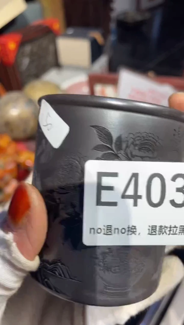 瓷片舞*儿23表姐直播所见所得