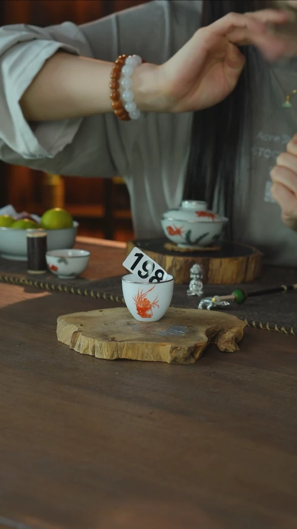 包银梵红兰花杯..198