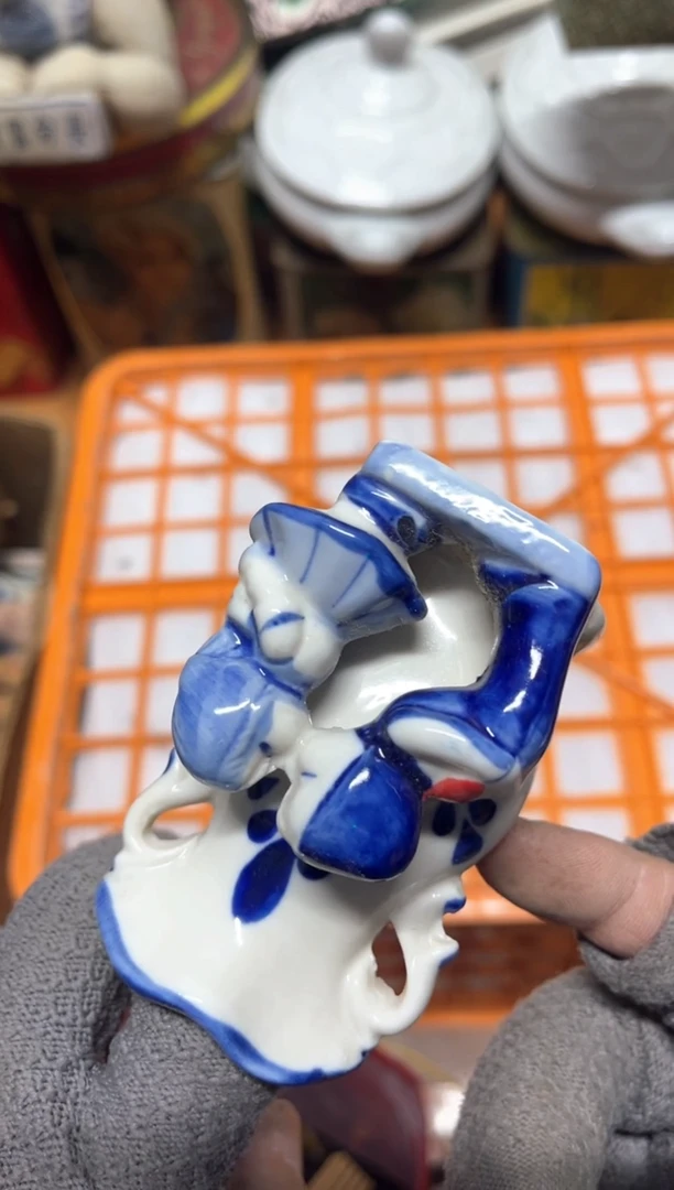 手工艺品琉璃一**友摆件