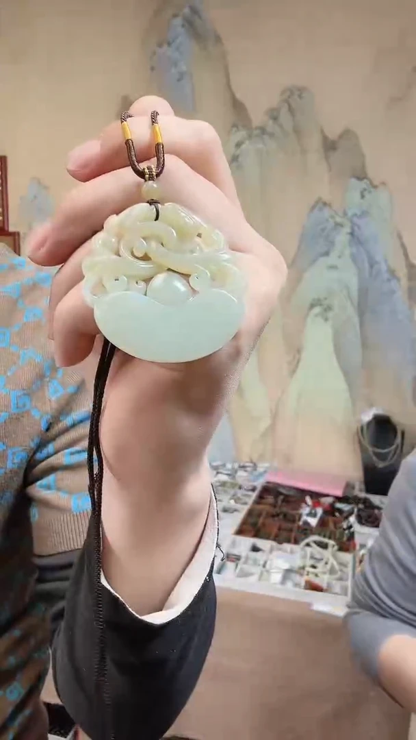 【闪购商品】和田玉颈饰未镶嵌.