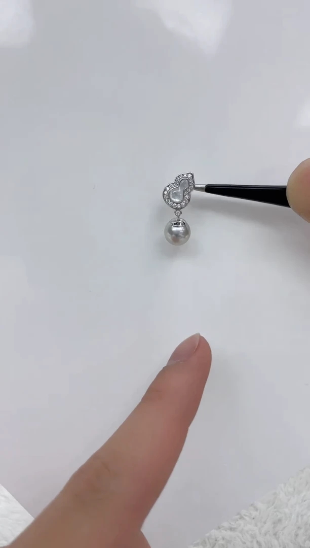 【闪购商品】海水珍珠颈饰银S925镶嵌海水珍珠吊坠