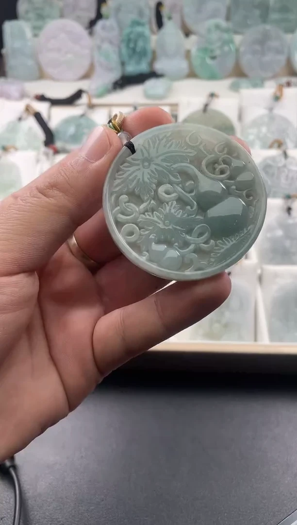 颈饰未镶嵌翡翠25/11/9/.460