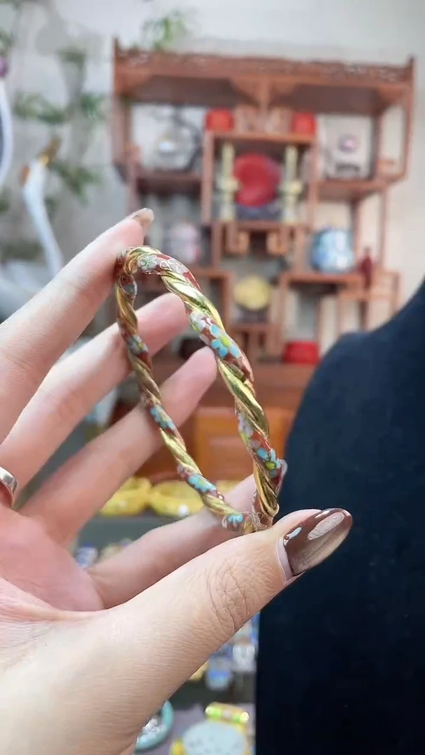 非遗手工景泰蓝麻花镯子61-65红色