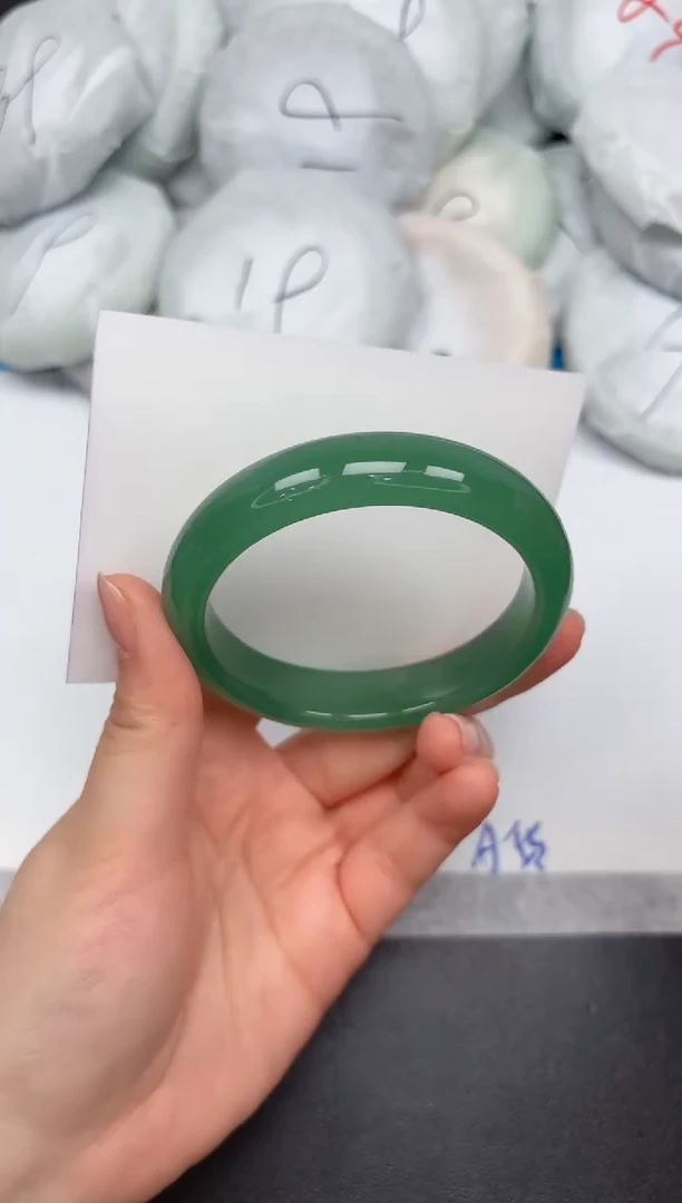 未镶嵌手镯石英质玉45-5960