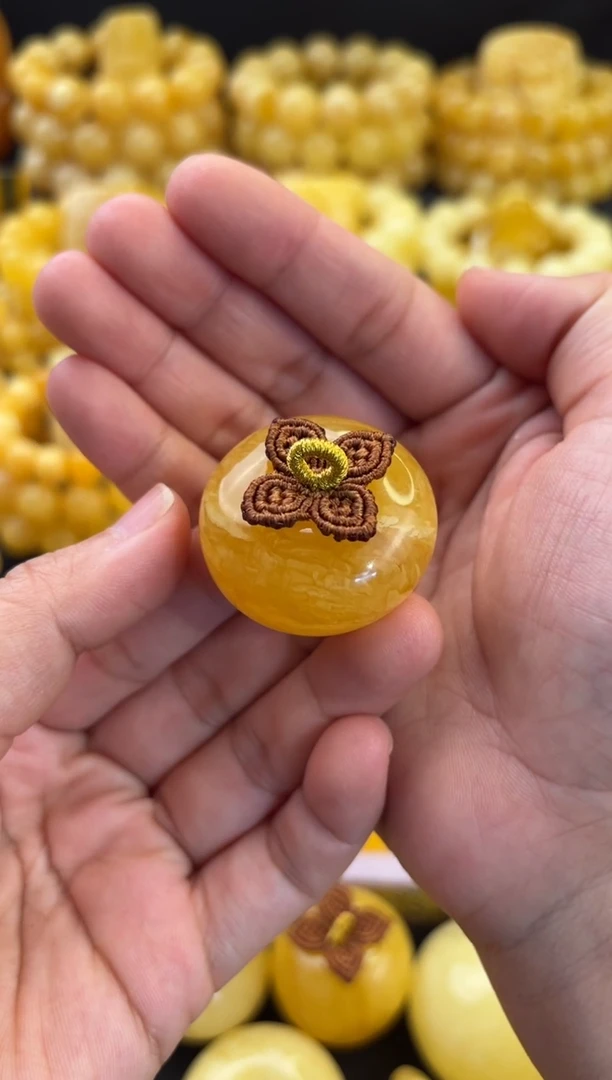 蜜蜡颈饰未镶嵌俄料蜜糖虎皮花蜡柿柿如意