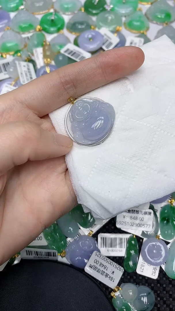 颈饰18K金镶嵌翡翠111111111