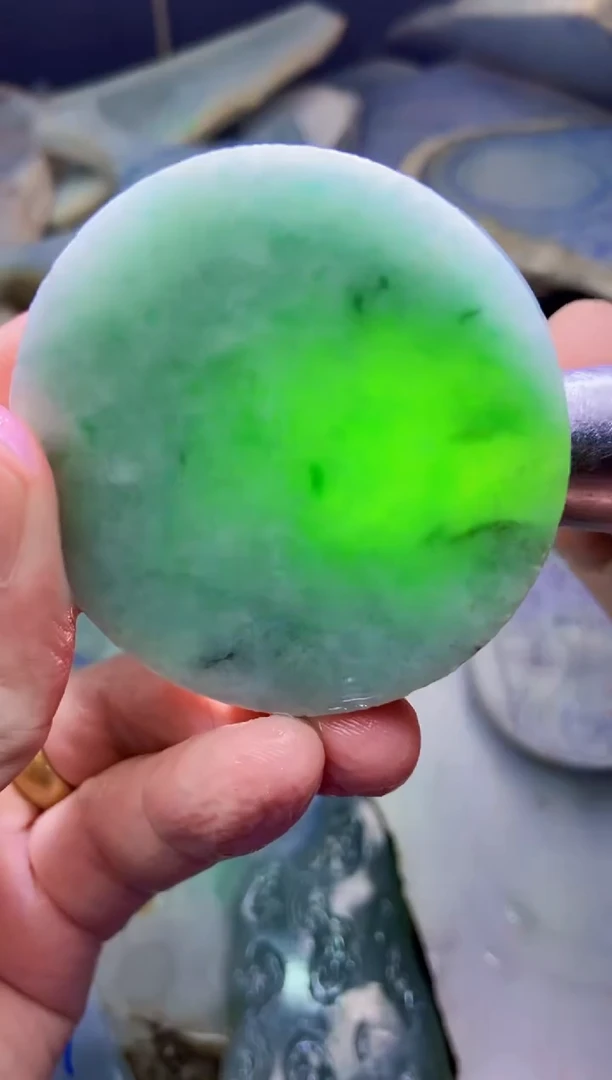 吊坠(不含链)未镶嵌翡翠缅甸翡翠镯心定制