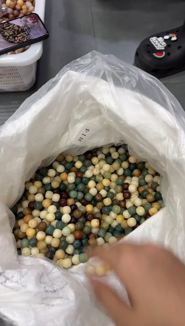 手串菩提根/象牙果12油膏散珠30颗（814）