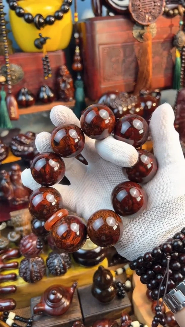 【闪购商品】花梨木类海3.0单圈手串带礼盒