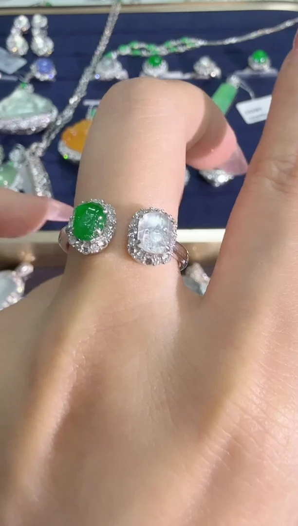 18K金镶嵌戒指翡翠zj多样性发其一