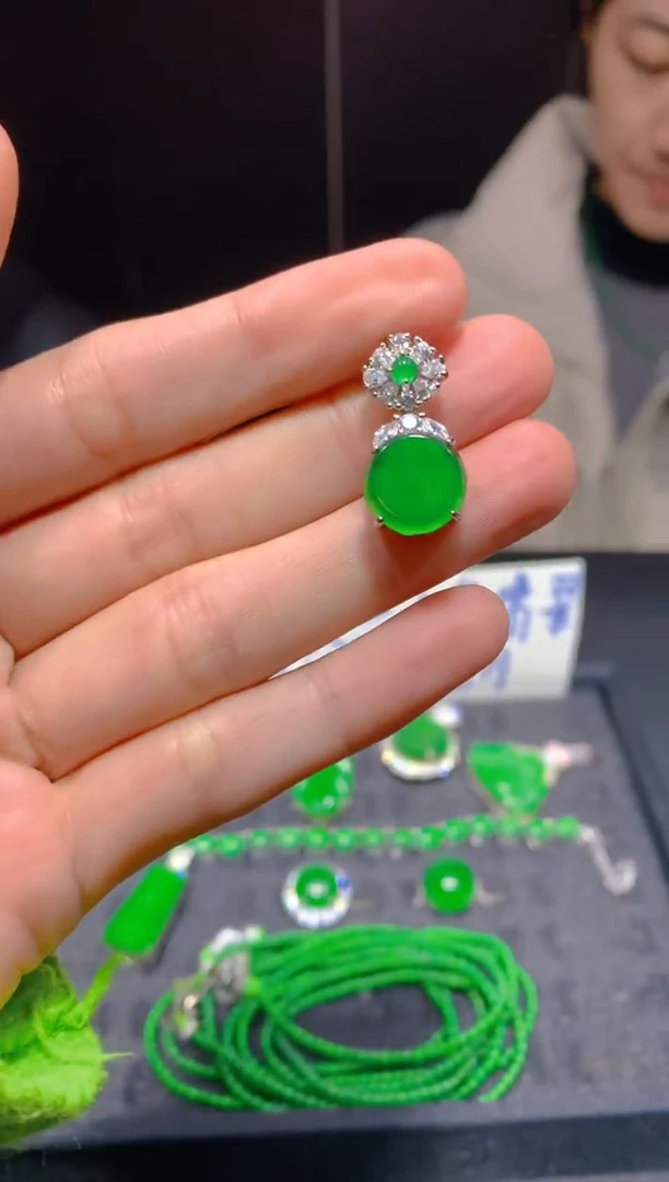 未镶嵌定制翡翠302多样性发货（发其一）