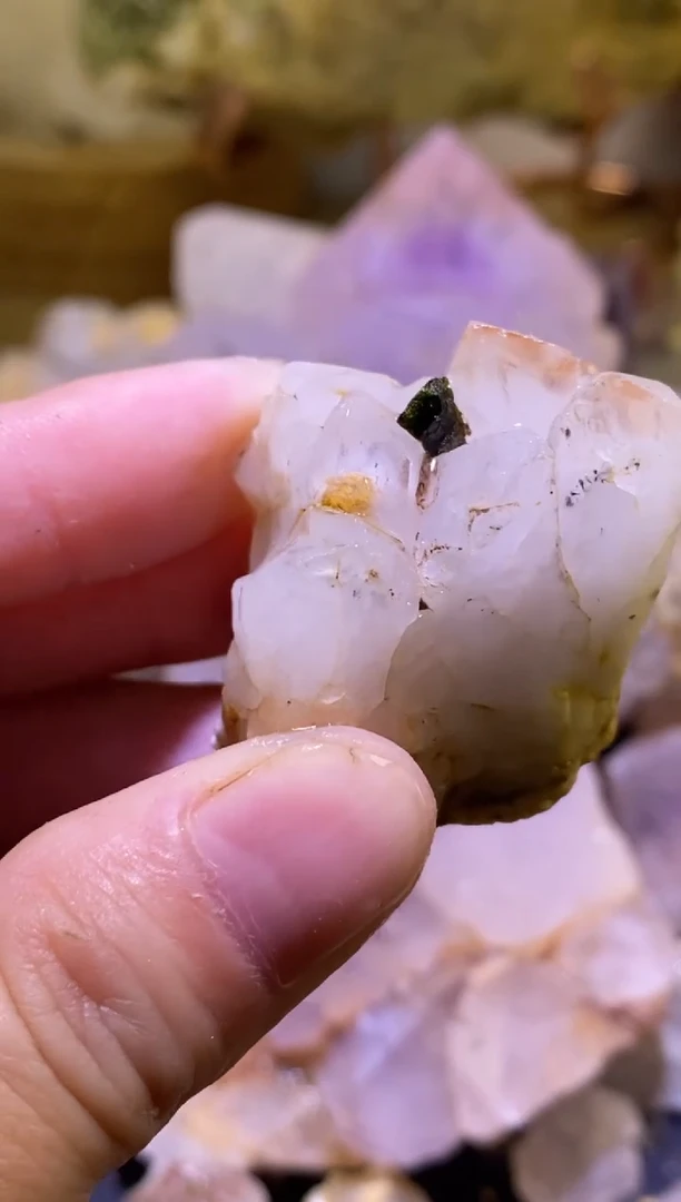 未镶嵌珠宝半成品水晶57号四川超七花园水晶
