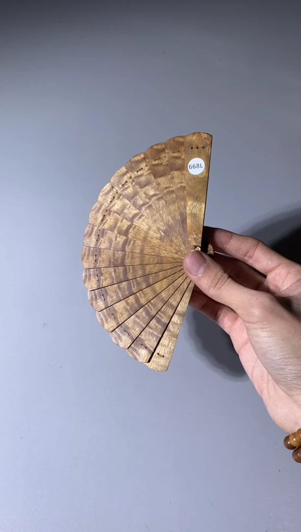 【闪购商品】金丝楠668号10cm金丝楠迷你扇