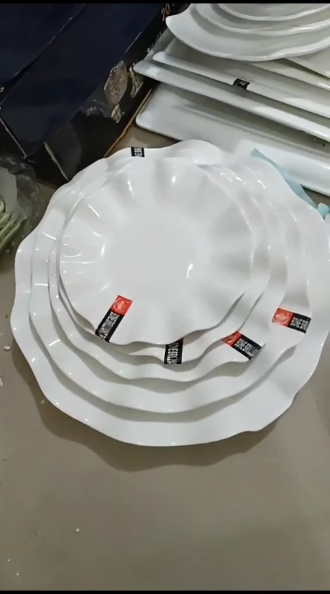 瓷残*982波浪边盘子