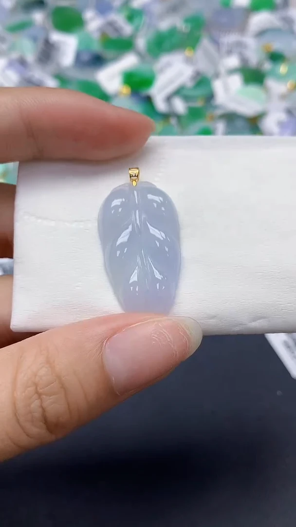 翡翠未镶嵌颈饰天然缅甸a货翡翠