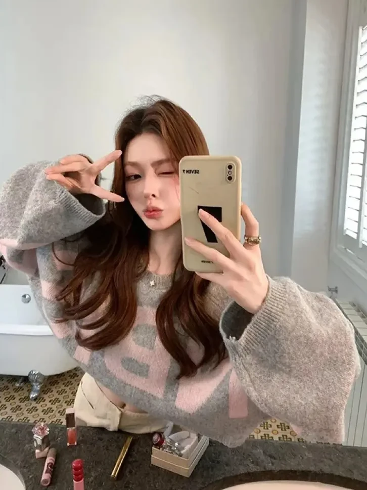 慵懒风撞色字母印花圆领长袖毛衣女韩系气质休闲百搭宽松上衣