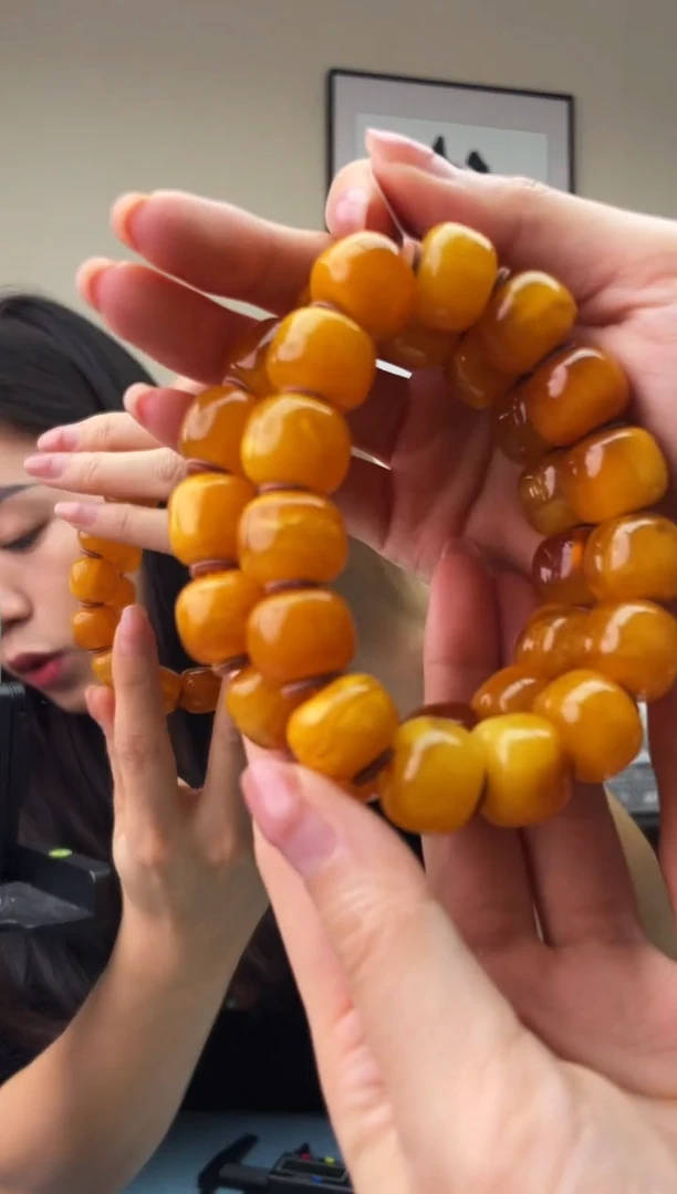 琥珀未镶嵌珠宝奇石T037 16假一罚十，多样性发一件