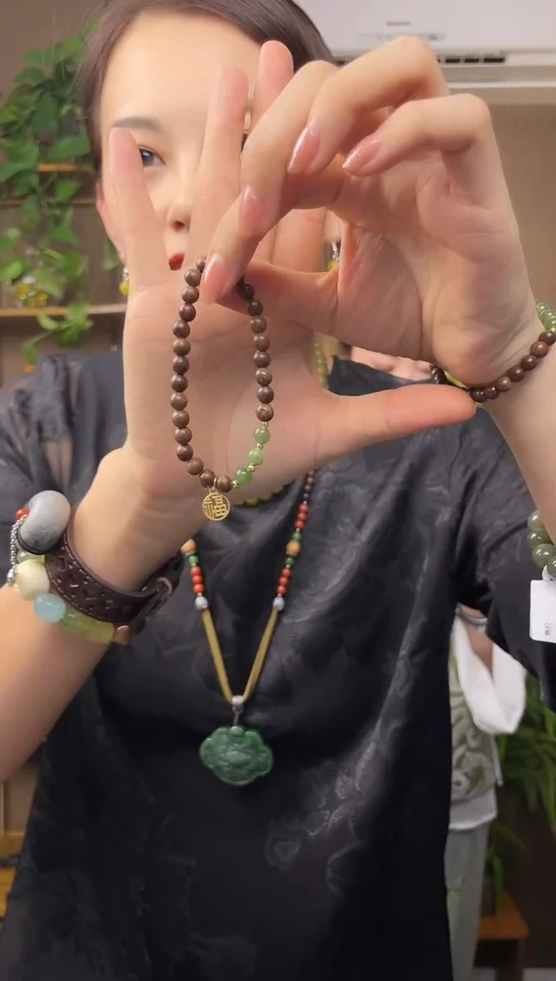 未镶嵌手链和田玉1