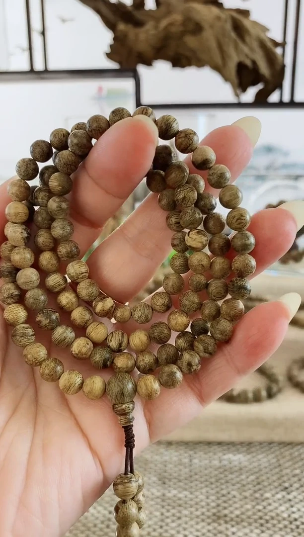 手串沉香向*达拉干百年老料6.8X108MM多圈