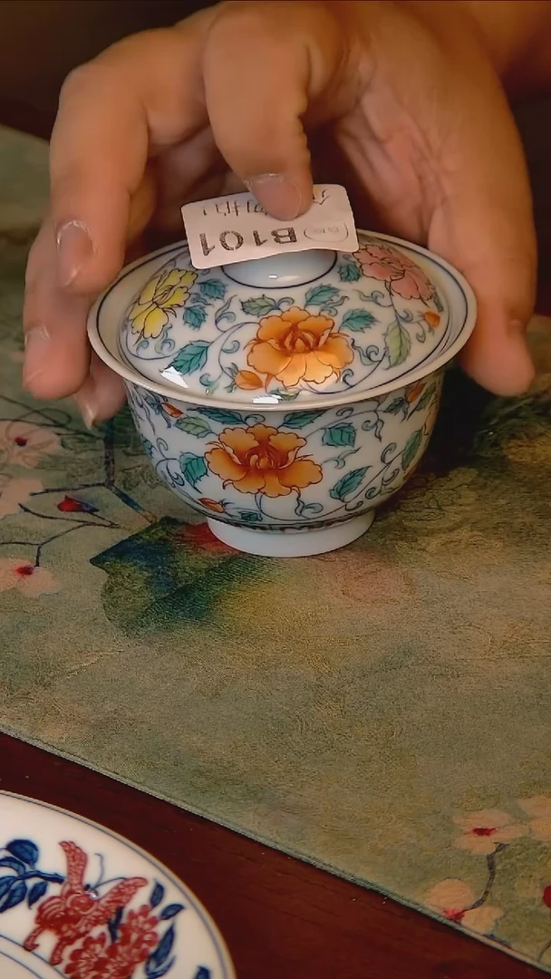 杯手工手绘杯杯很美丽