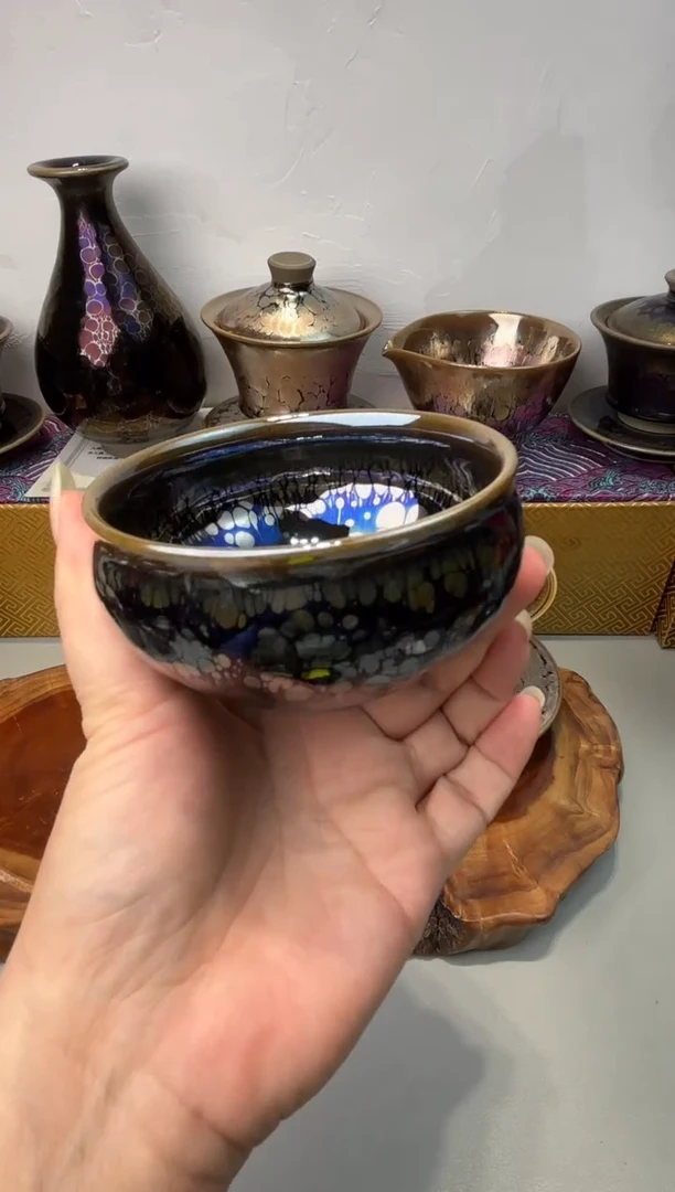 茶盏光影香炉，闪购前已告知瑕，付款表示已知晓