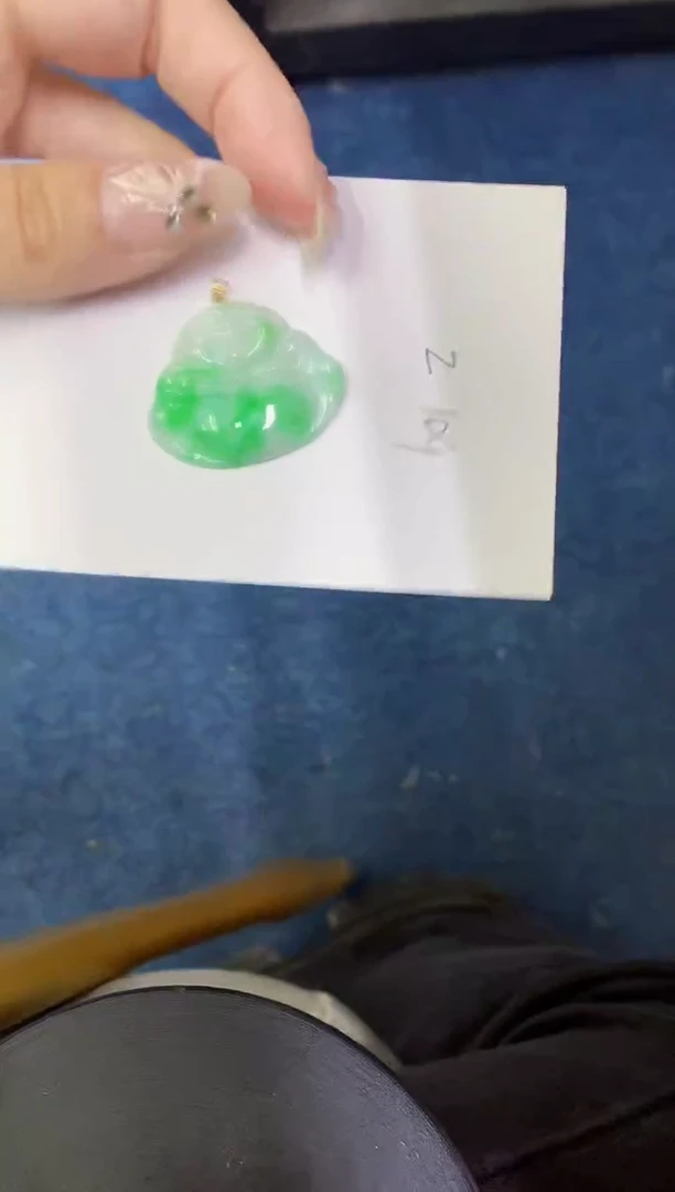 【闪购商品】翡翠颈饰18K金镶嵌0000000000
