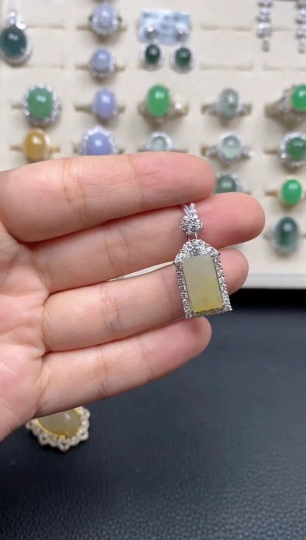 【闪购商品】翡翠戒指银S925镶嵌11111