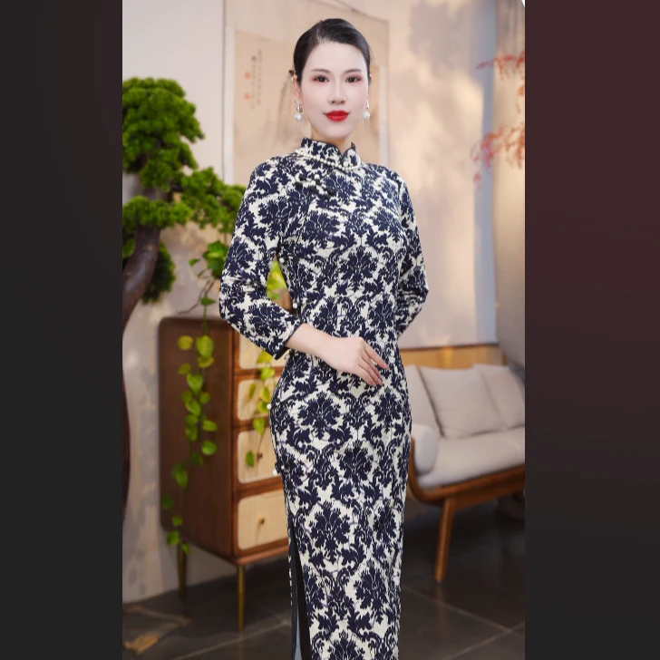 墨云  2025新款改良旗袍气质日常优雅经典旗袍修身复古显瘦