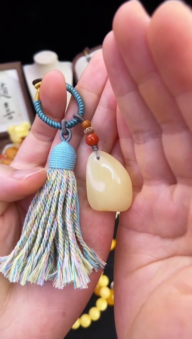 琥珀未镶嵌珠宝奇石柒月